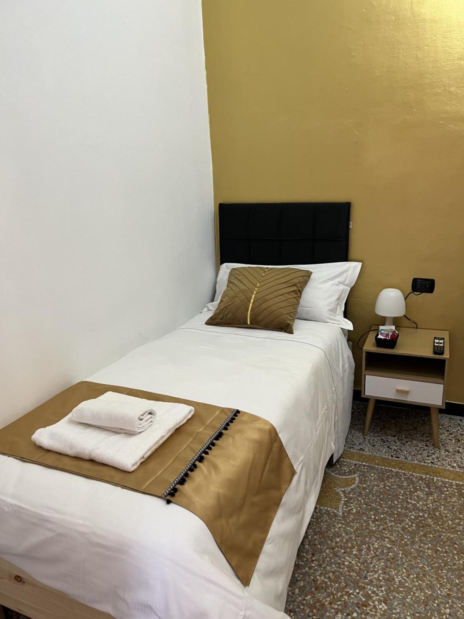 Genova Gold Rooms Exterior photo